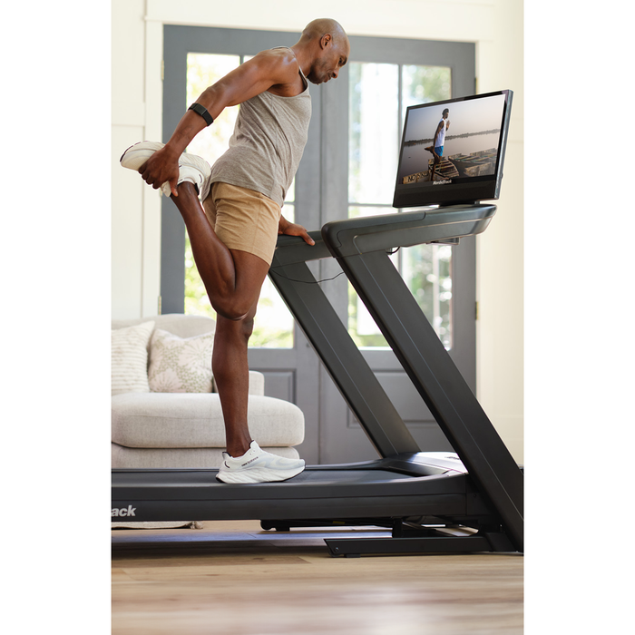 NordicTrack Commercial 2450 (Class X) Liquidation Sale